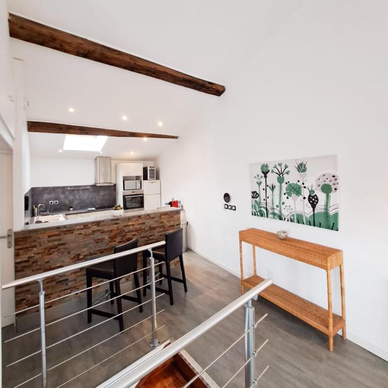 Les Cerisiers - PROCHE DU GOLF, DES THERMES DE SAUJON ET DU CENTRE VILLE - MAISON FAMILIALE - Three-Bedroom Home - 20