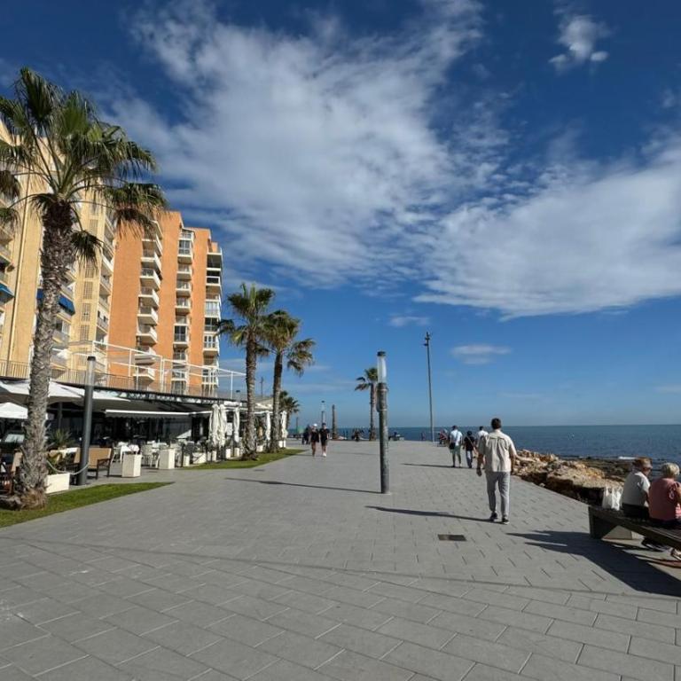 Estudio moderno 100 metros de la playa - Estudio con cama extragrande - 25