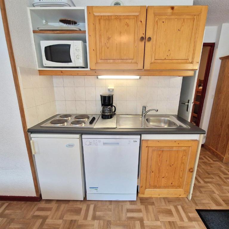 Appartement 2 pièces + cabine, 6 pers centre station Valfréjus avec balcon - FR-1-265-240 - Appartement (6 Adultes) - 5