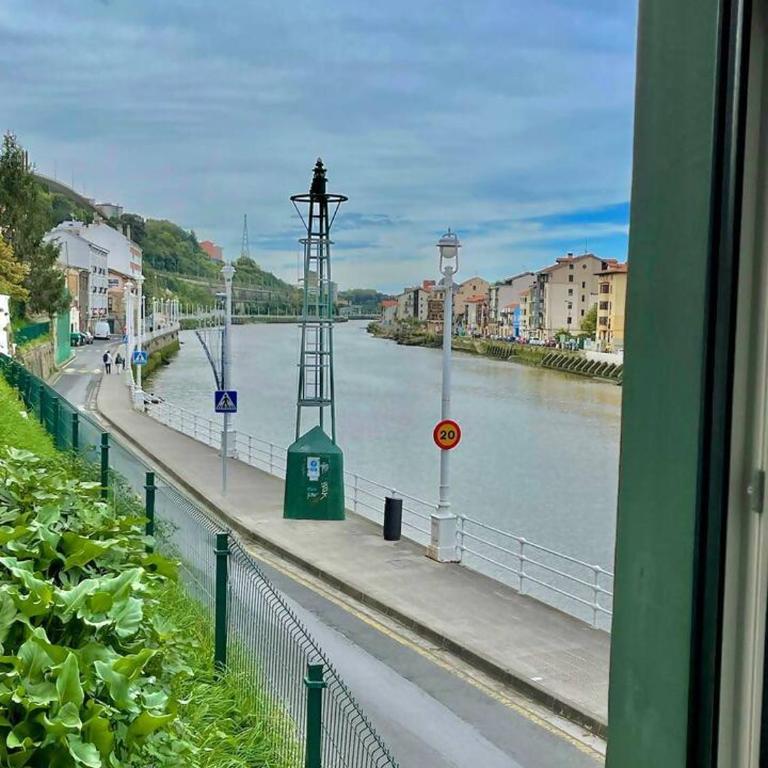 Kai Bilbao - Apartamento junto a la ria - Two-Bedroom Apartment - 36