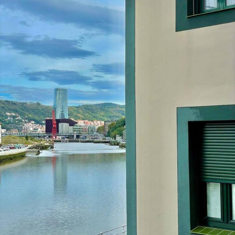 Kai Bilbao - Apartamento junto a la ria - Two-Bedroom Apartment - 38