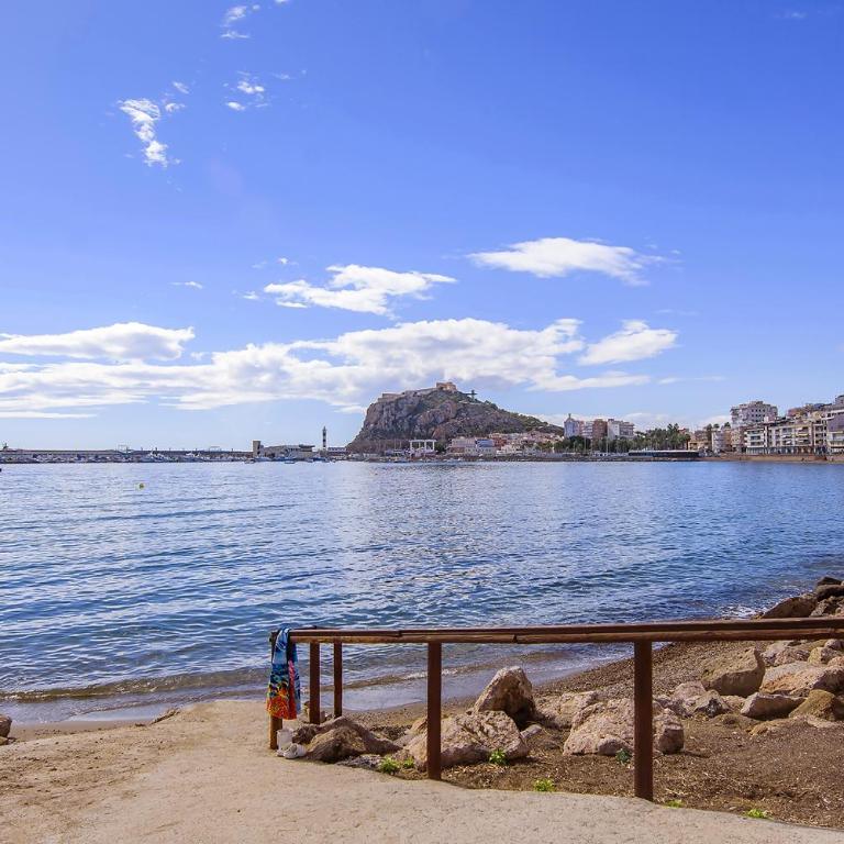 Águilas Delicias Piscina Wifi AC Parking Gratis - Apartamento con vistas al mar - 1