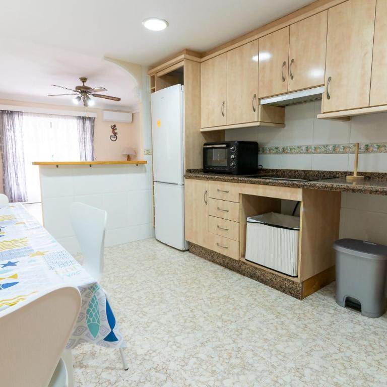 rentafive - Playa Levante - 2 min playa - Aa - Apartamento - 8