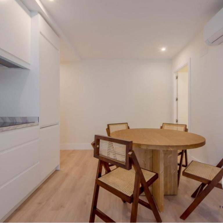 Tu casa para 4 en Malasaña ven a San Bernardo 20 - One-Bedroom Apartment - 19