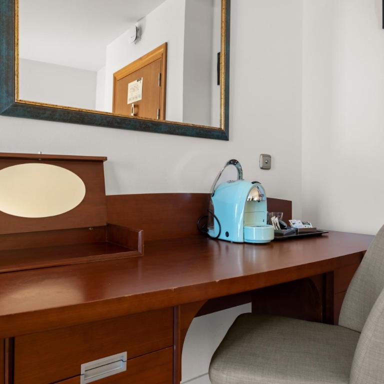 Hotel Zentral Gijón Rey Pelayo - Suite Junior - 2