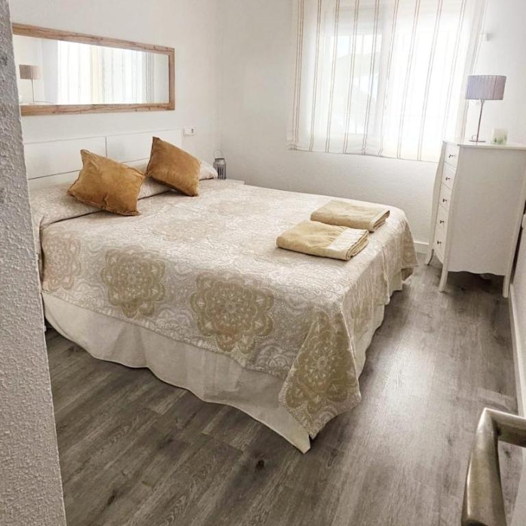 5 min walk to the beach Spacious terrace - Apartment mit 2 Schlafzimmern - 8