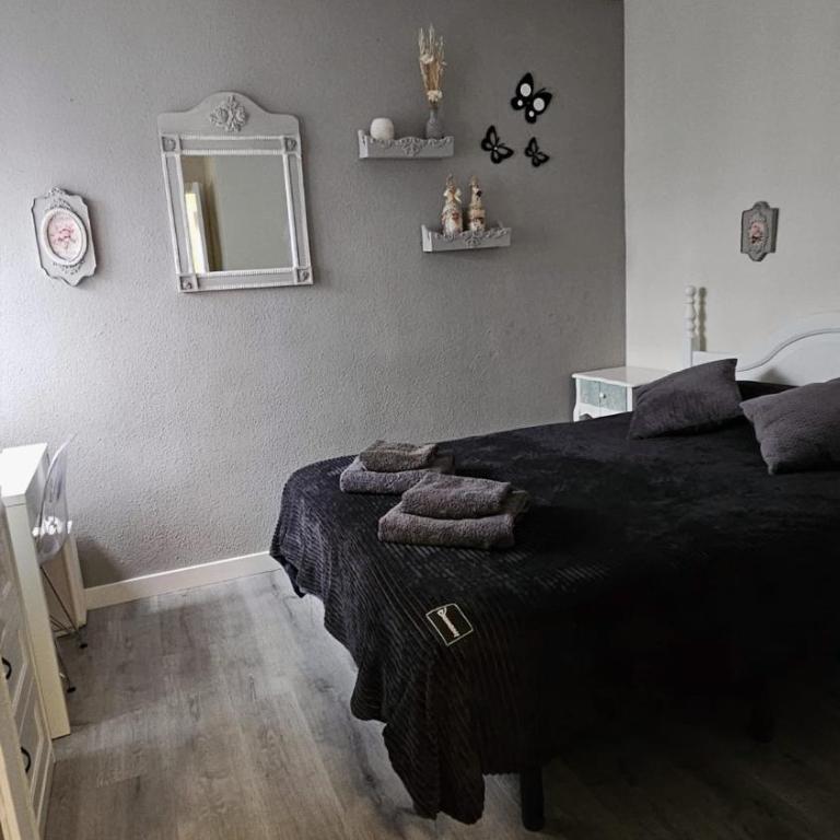 5 min walk to the beach Spacious terrace - Apartment mit 2 Schlafzimmern - 10