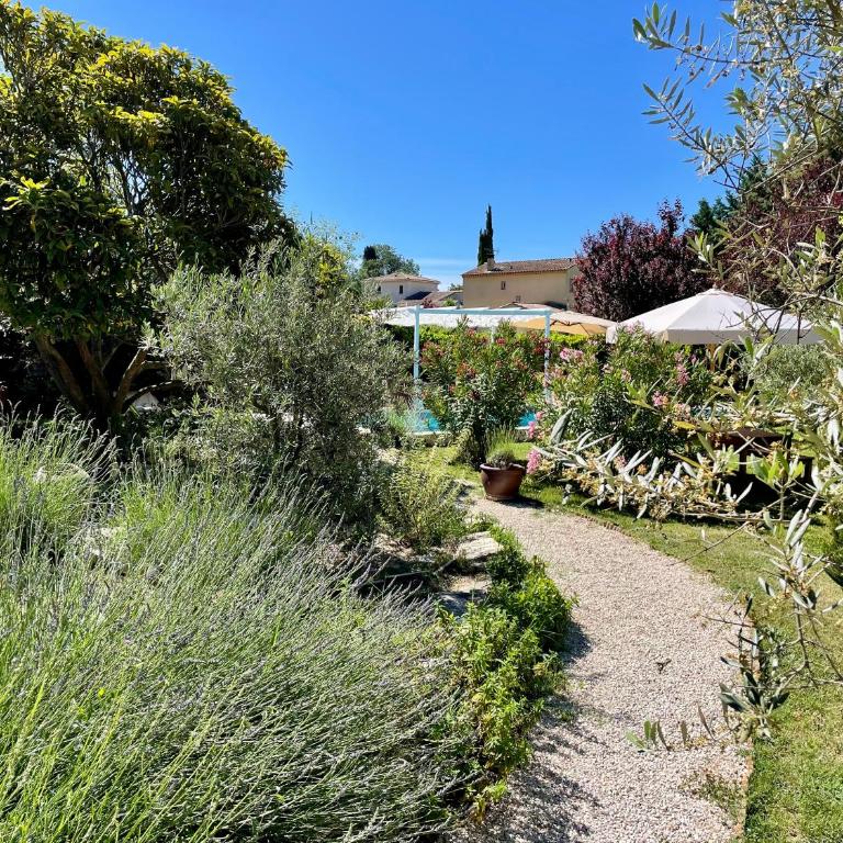 La belle histoire gîte Luberon - Appartement - 38