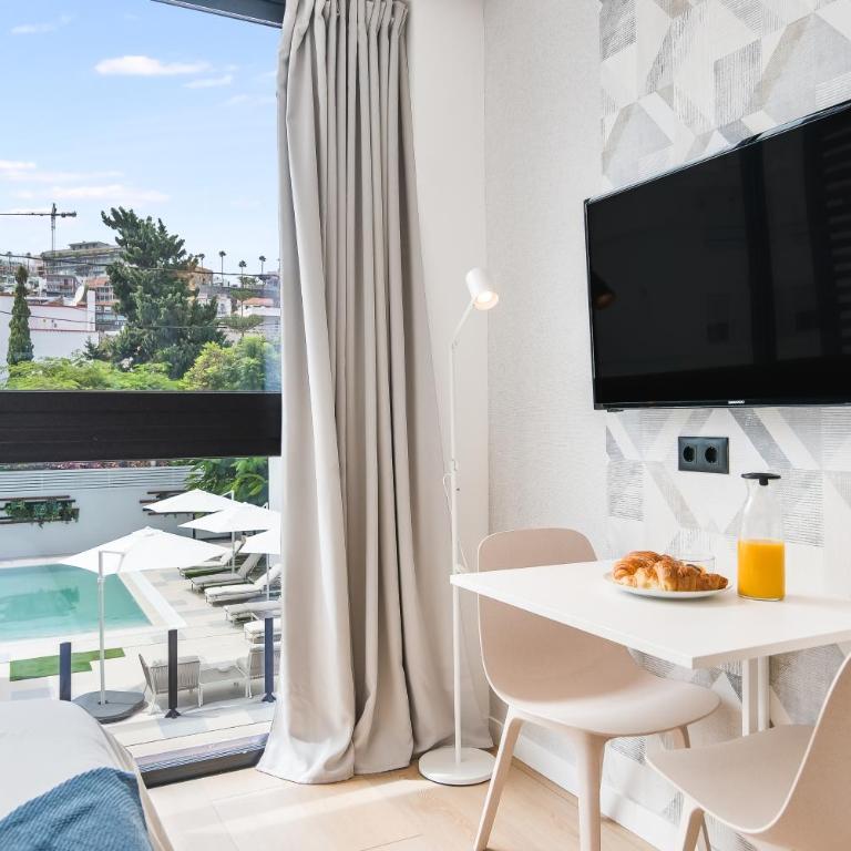 La Vega de Ciudad Jardín Suites - Habitación Doble con baño privado - 5