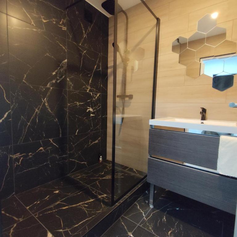 3 Chambres 3 Salles de bain Vue panoramique Lyon - Appartement avec Vue et Balcon - 7