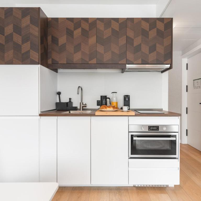 La Vega de Ciudad Jardín Suites - Habitación Triple con baño privado - 5