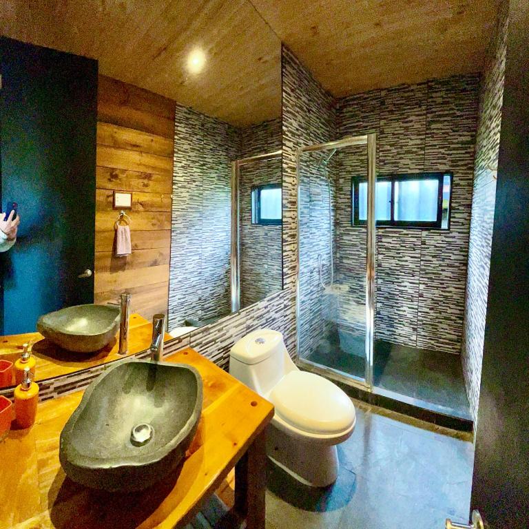 Surfpro - One-Bedroom House - 13