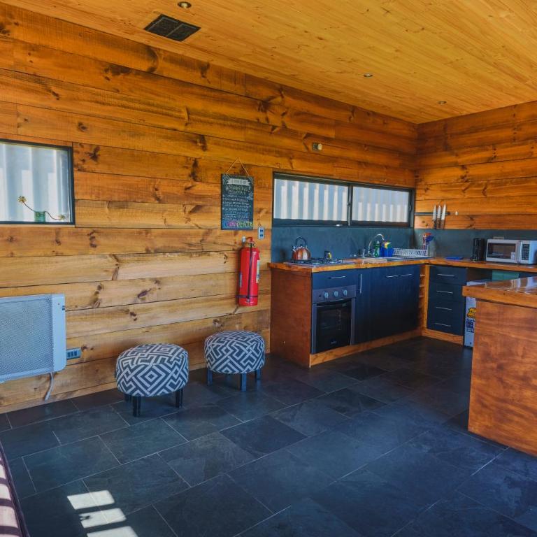 Surfpro - One-Bedroom House - 17