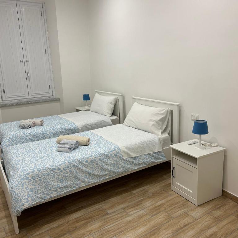 Giordy house Napoli Centro - Four-Bedroom Vacation Home - 21
