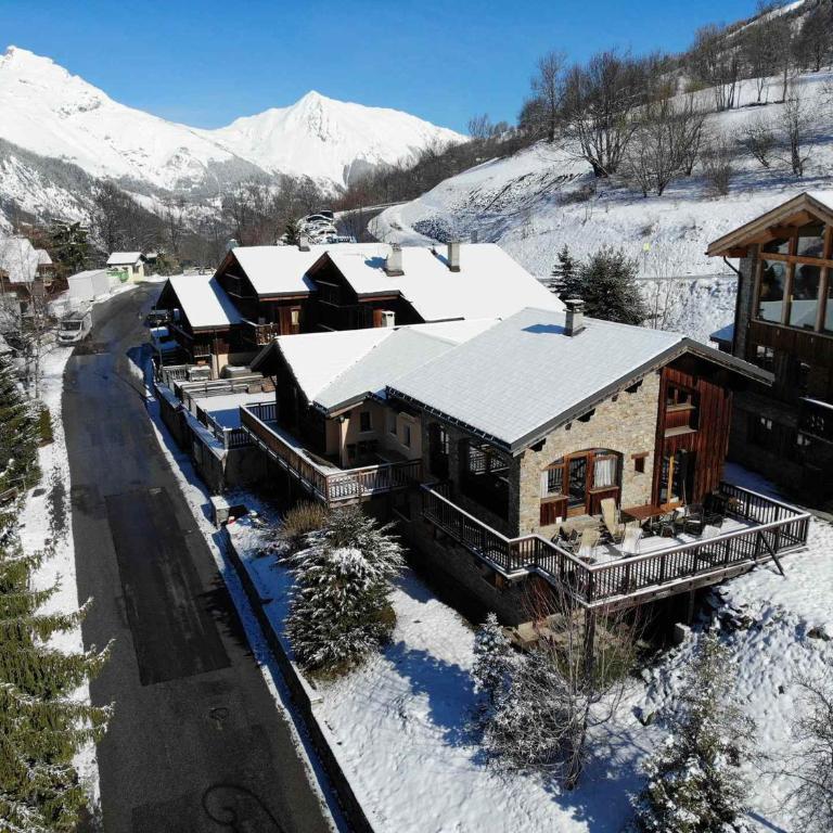 Chalet Confort 10 pers à Saint Martin - Parking, WiFi, Animaux admis - FR-1-452-59 - Appartement 5 Chambres - 15