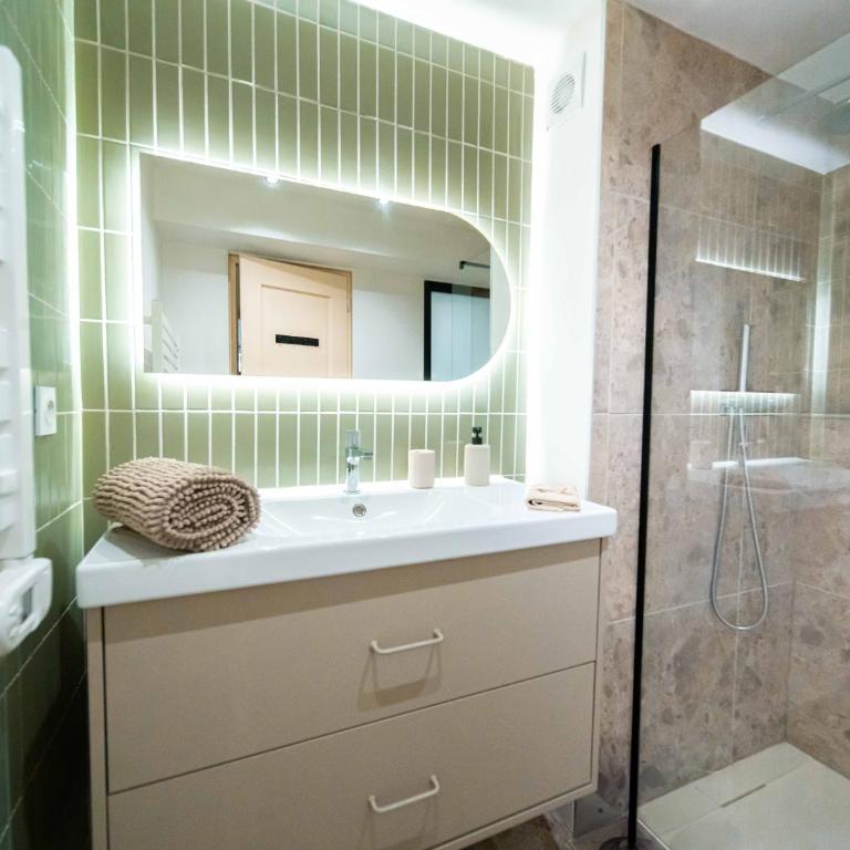 Appartement Lumineux Bourg Saint Maurice - Apartamento de 2 dormitorios - 7