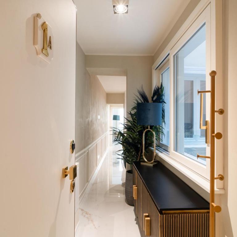 La CHARTREUSE Luxury Suites 1A-1B-3A-3B - Apartamento Deluxe - 2
