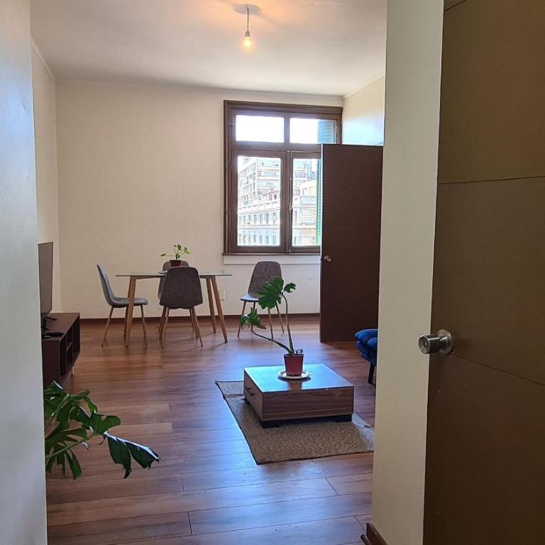 Portal Fernández Concha - One-Bedroom Apartment with View - 26