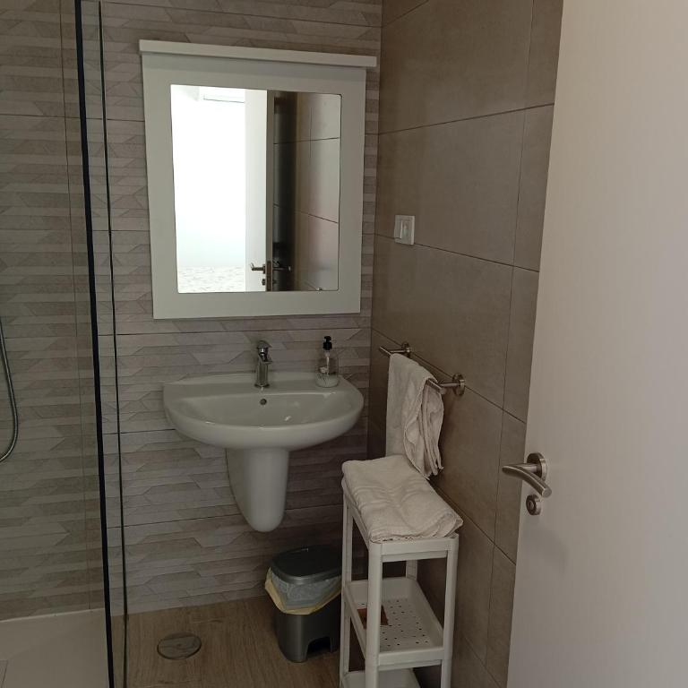 Apartamentos NEMIÑA - Habitación Doble Estándar con sofá - 7
