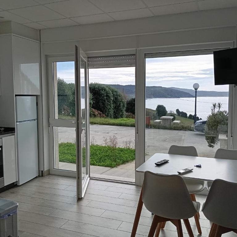 Apartamentos NEMIÑA - Habitación Doble Estándar con sofá - 10