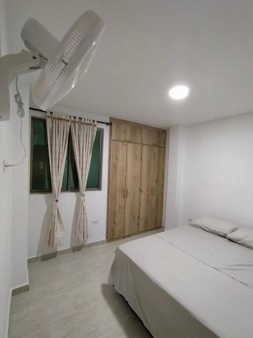Apto 202, área mtana de Barranquilla - Apartamento de 2 dormitorios - 4