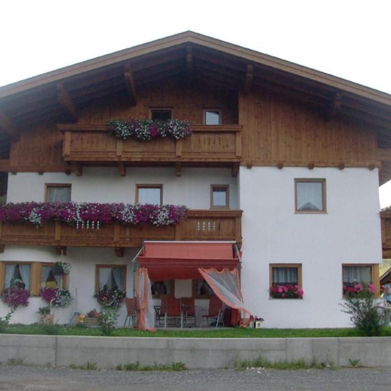 Appartementhaus Honznhof - Doppelzimmer mit Balkon - 1