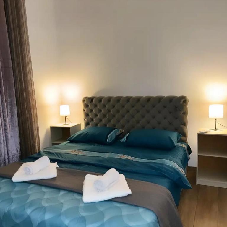 Gas Otel - Dvokrevetna Soba sa Bračnim Krevetom - 6