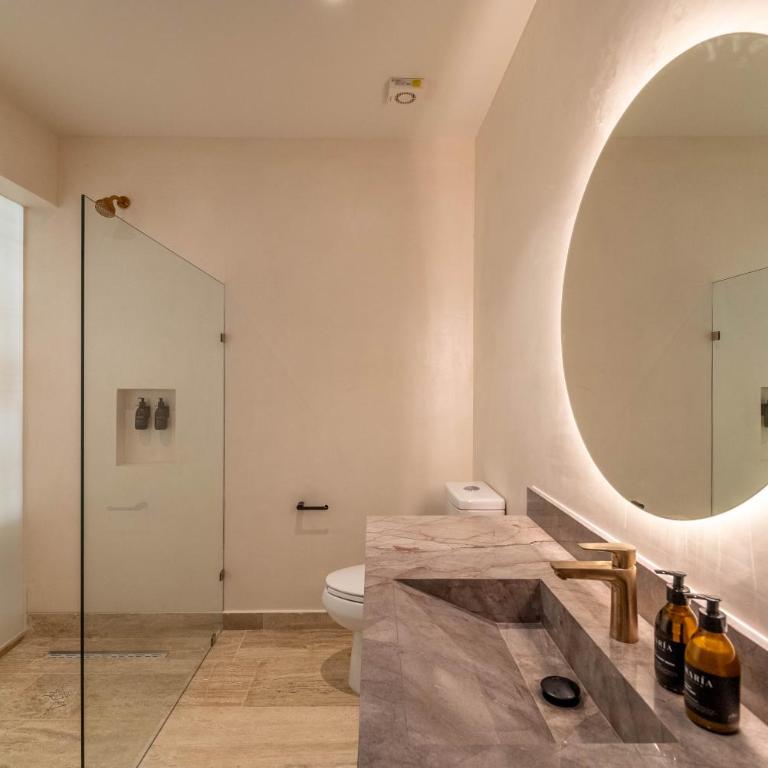 Lux 2BR with Rooftop Pool, Spa, Gym, Kids Playroom #229 - Apartment - 9