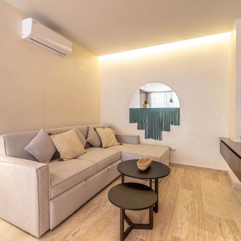 Lux 2BR with Rooftop Pool, Spa, Gym, Kids Playroom #229 - Apartment - 12