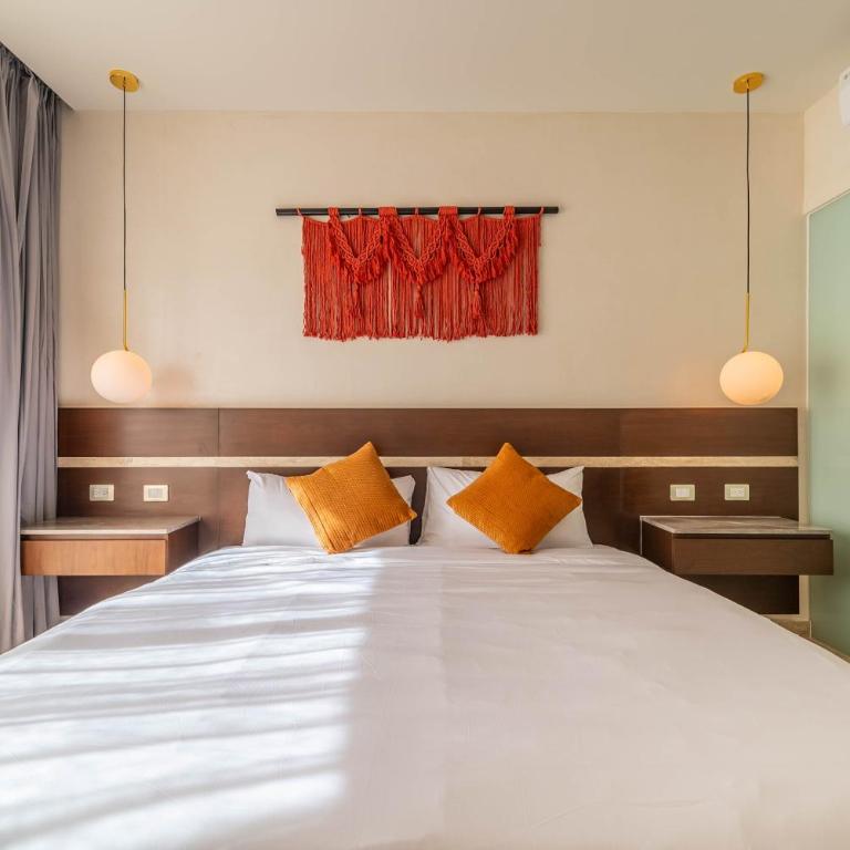 Lux 2BR with Rooftop Pool, Spa, Gym, Kids Playroom #229 - Apartment - 13