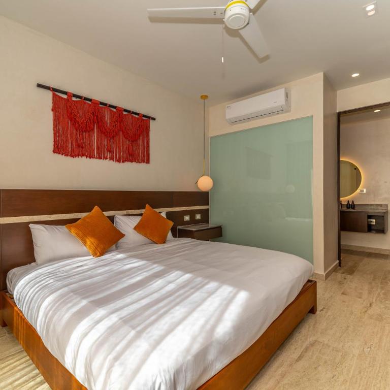 Lux 2BR with Rooftop Pool, Spa, Gym, Kids Playroom #229 - Apartment - 6