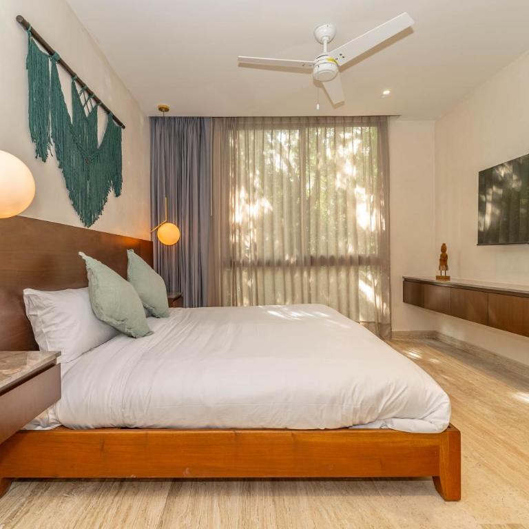 Lux 2BR with Rooftop Pool, Spa, Gym, Kids Playroom #229 - Apartment - 19