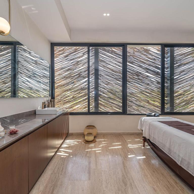 Lux 2BR with Rooftop Pool, Spa, Gym, Kids Playroom #229 - Apartment - 41
