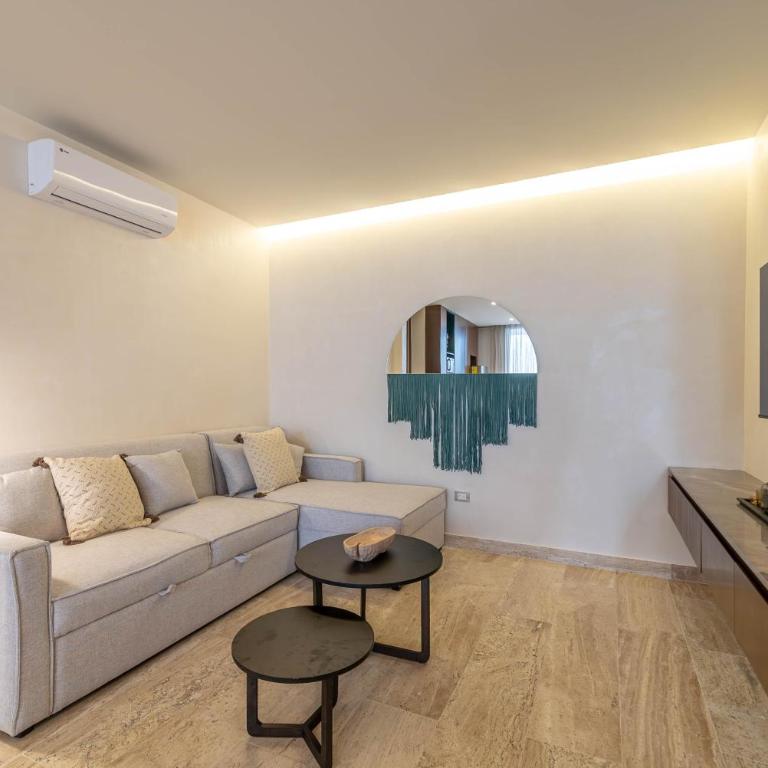 Lux 1BR with Rooftop Pool, Spa, Gym, Kids Playroom - Apartamento - 19