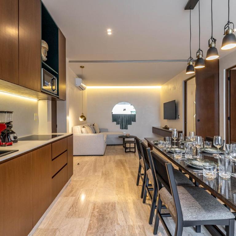 Lux 1BR with Rooftop Pool, Spa, Gym, Kids Playroom - Apartamento - 16