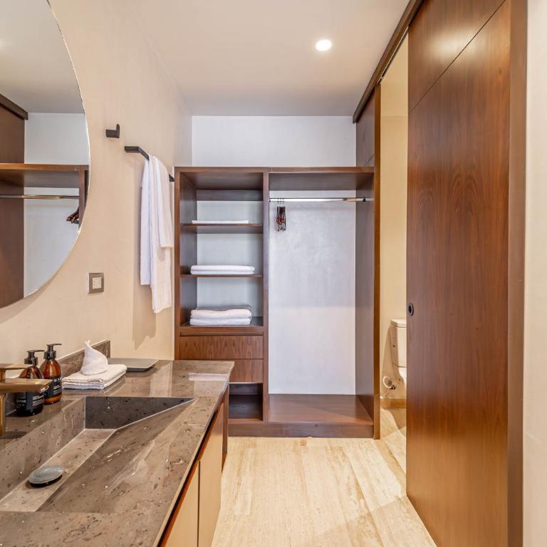 Lux 2BR with Rooftop Pool, Spa, Gym, Kids Playroom - Apartamento - 30