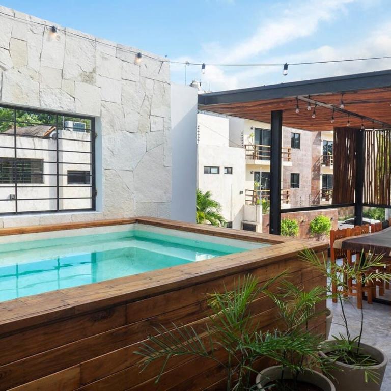 7BR Dream Villa Pool Jacuzzi and Stylish Patio - Villa - 3