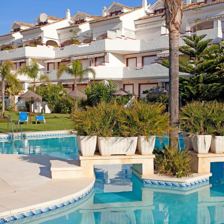 Apartment in Elviria near Marbella Beach - Two-Bedroom Apartment - 8