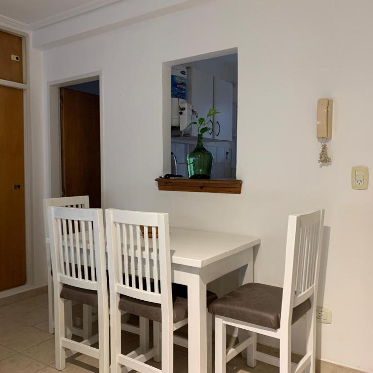 Box 728 - Apartamento de 1 dormitorio - 12