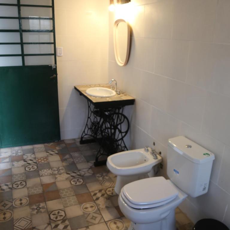 Lujosa Casa en Mendoza - Casa Unifamiliar de 3 dormitorios - 27