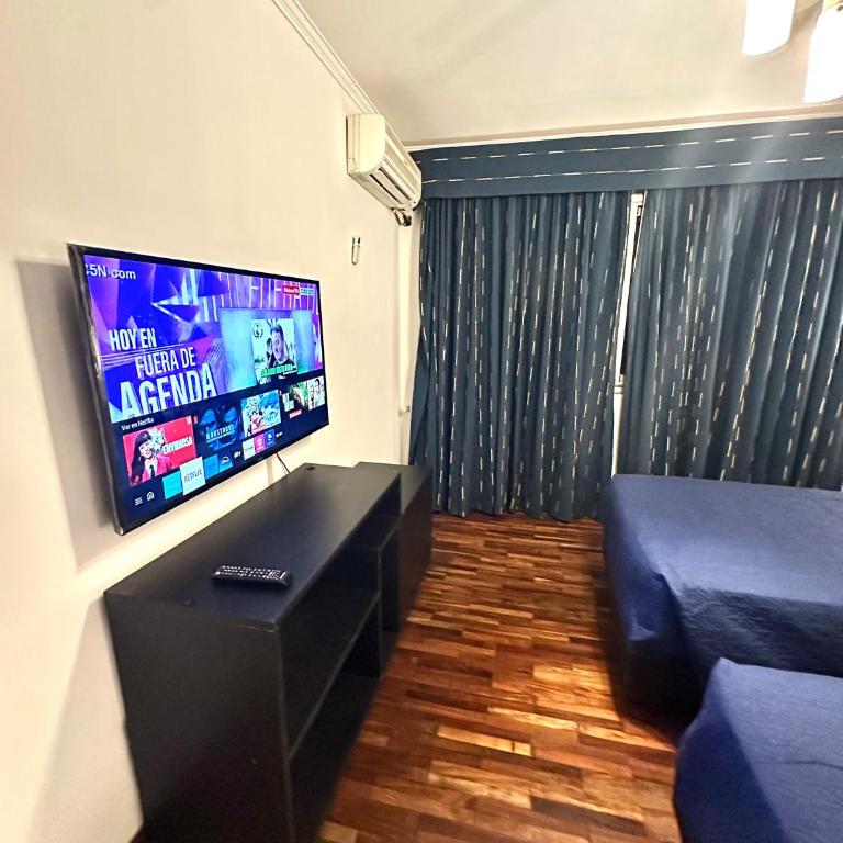 Departamento Familiar en Salta Capital - Two-Bedroom Apartment with Balcony - 84