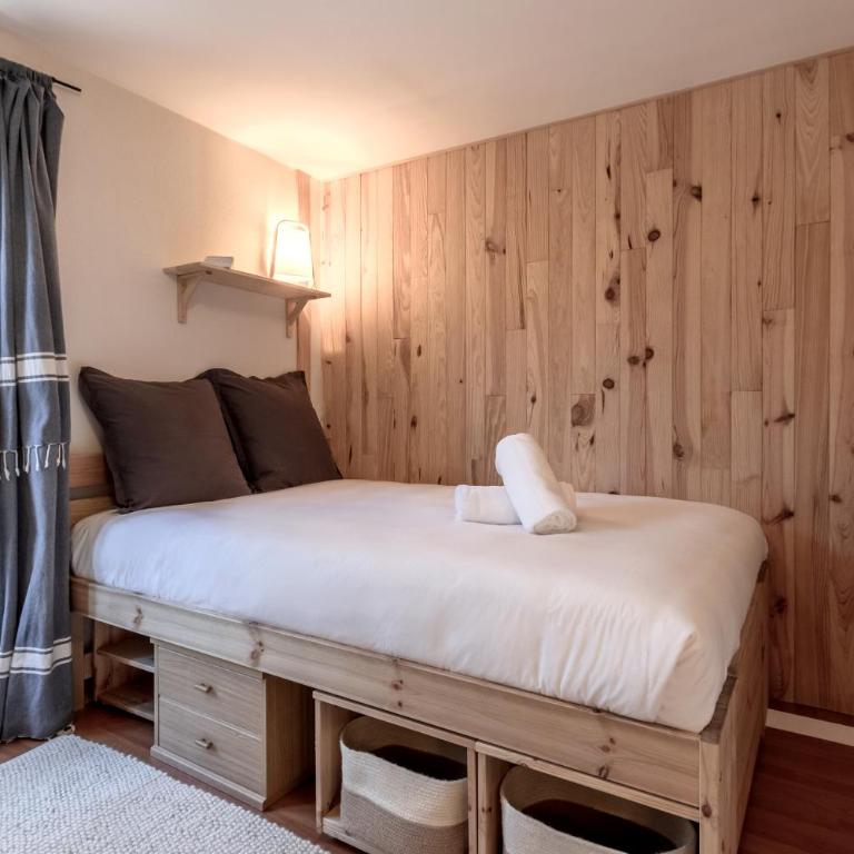 Le Montagnard - Appartement 2 Chambres avec Balcon - 10