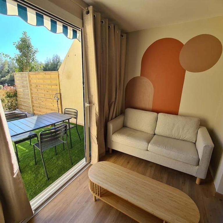 Appartement Evasion Ensoleillée - Parking-Jardin-Clim-Wi-Fi - Apartment mit 1 Schlafzimmer - 60