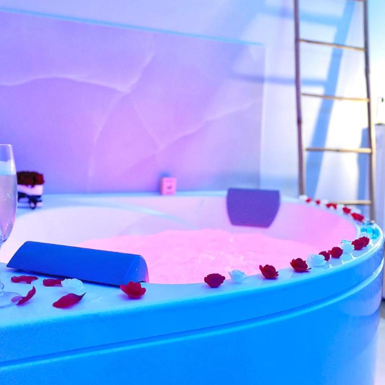 The Pearl - Jacuzzi - Cinéma - Patio - Parking - Apartment - 7