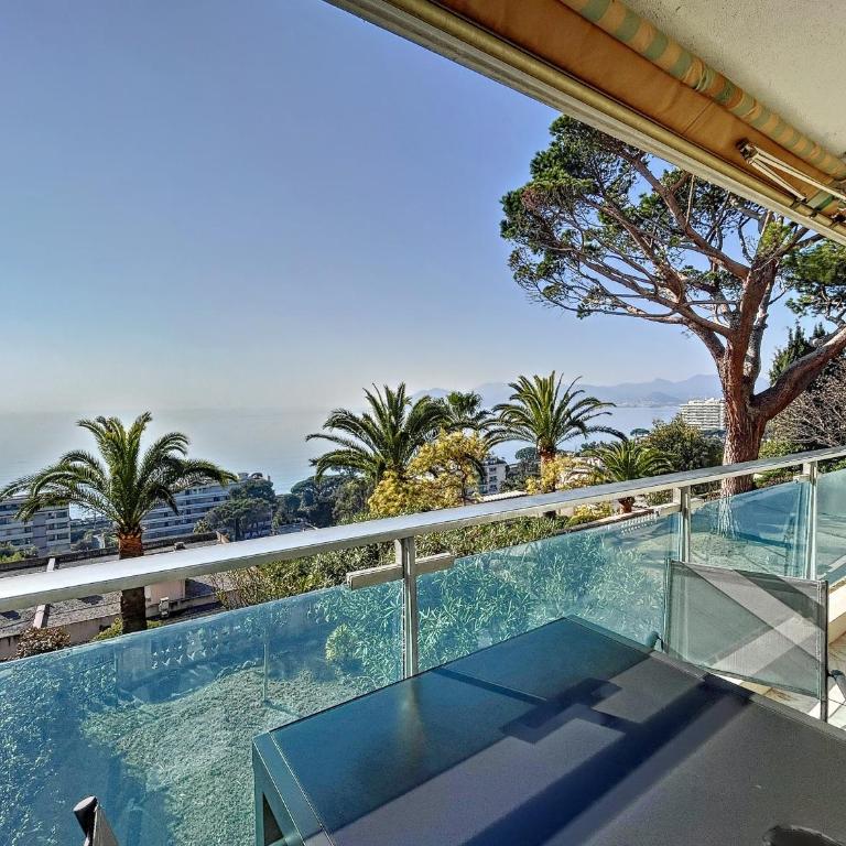Superbe 3 pièces vue mer 323L MUNAR - Apartment mit 2 Schlafzimmern, Terrasse und Meerblick - 2