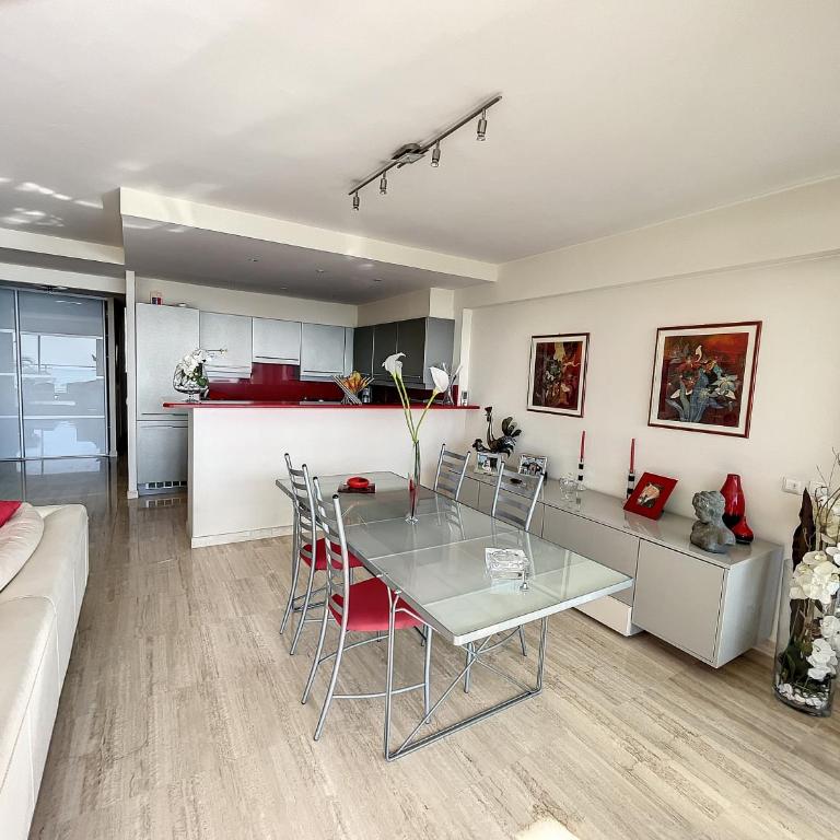 Superbe 3 pièces vue mer 323L MUNAR - Apartment mit 2 Schlafzimmern, Terrasse und Meerblick - 6