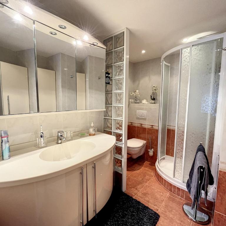 Superbe 3 pièces vue mer 323L MUNAR - Apartment mit 2 Schlafzimmern, Terrasse und Meerblick - 7