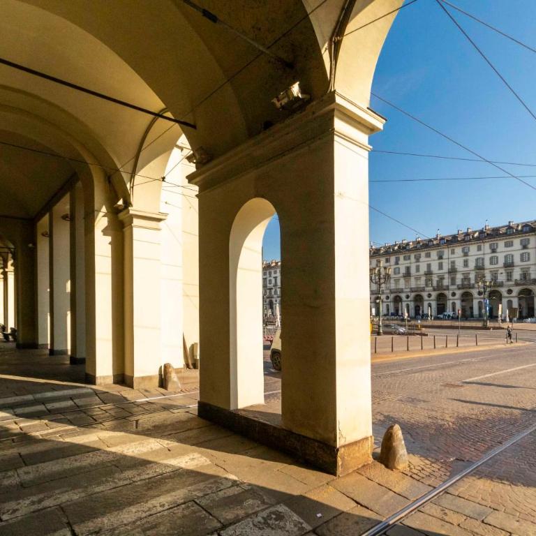 Il salotto di Torino centrale in piazza Vittorio Veneto by Turin House Collection - Appartamento con 2 Camere da Letto - 24