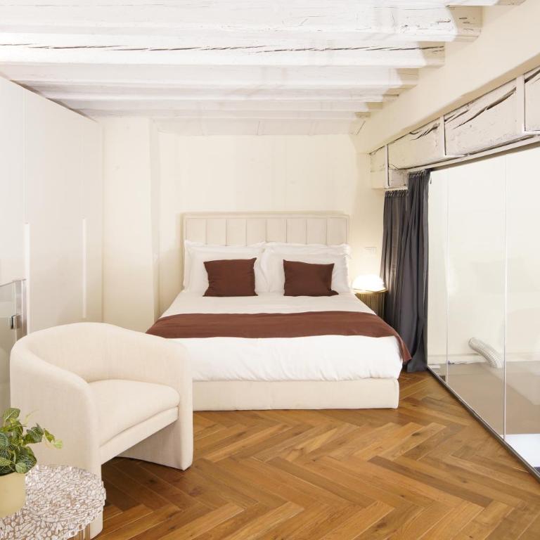 Loft moderno vista centro città J House - Appartamento con 3 Camere da Letto - 50