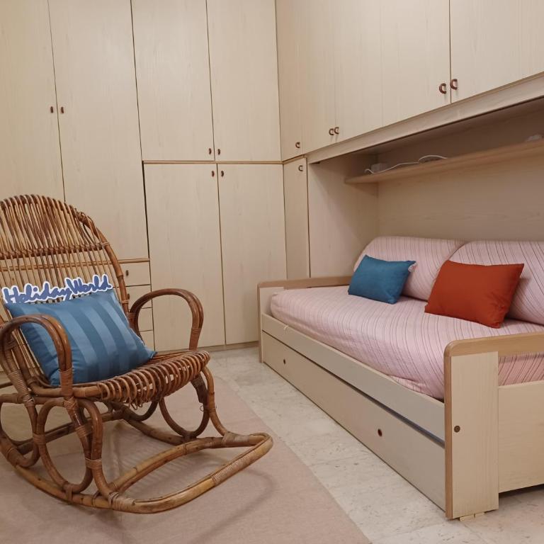 House Holiday Sea by Holiday World - Three-Bedroom Apartment - 25